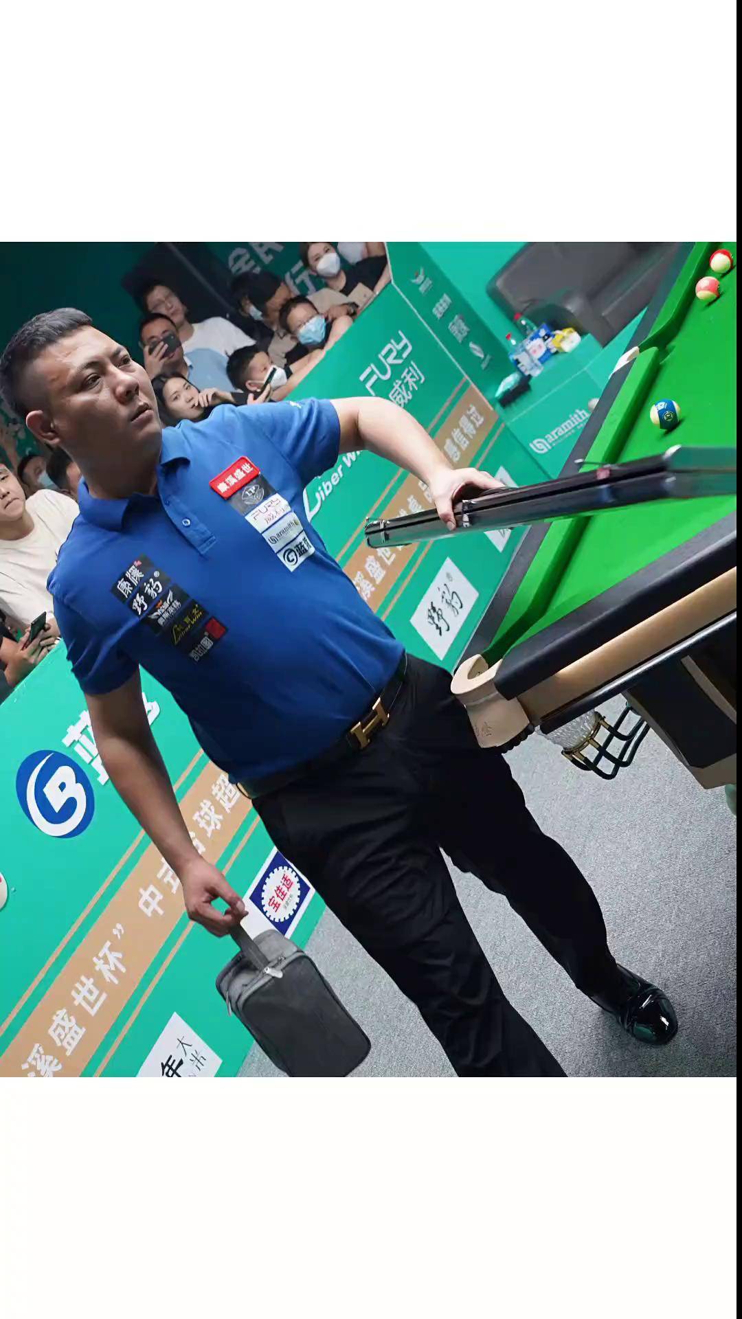 政府在主要 政府在主要