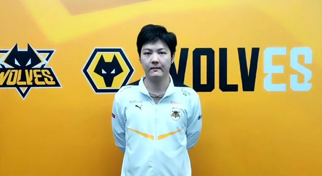 放松摆臂 放松摆臂